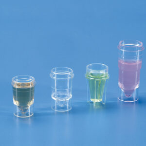 ENVASES TECHNICON, PS 4 ML, B/1000 Marca Kartell.