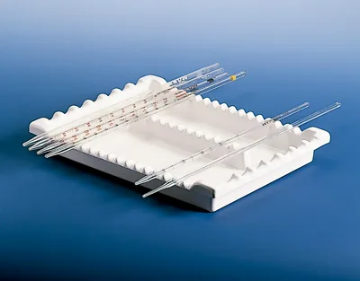 BANDEJA UNIVERSAL P/PIPETAS Marca Kartell.