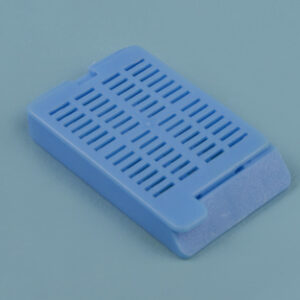 CASETES UNIVERSALES CON TAPA C/250, AZUL Marca Endo Plasticware.
