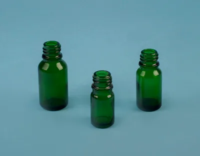 Frasco rosca DIN 18 Verde, 15 ml Marca Endo Glassware. - Imagen 4