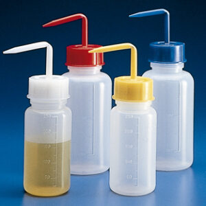 FRASCO LAVADOR PE BOCA ANCHA, 500 ML, TAPON ROJO Marca Kartell.