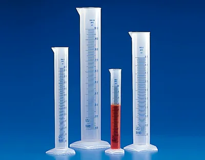 PROBETA FORMA ALTA GRAD. AZUL PP, 500 ML Marca Kartell.