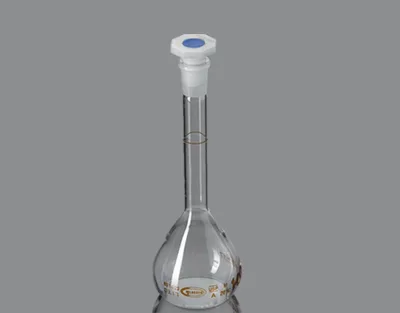 Matraz aforado A 2000ml, tapón plástico 29/32, grad. parda Marca Glassco.