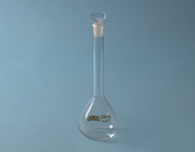 MATRAZ AFORADO C/TAPON, 200 ML Marca Endo Glassware.