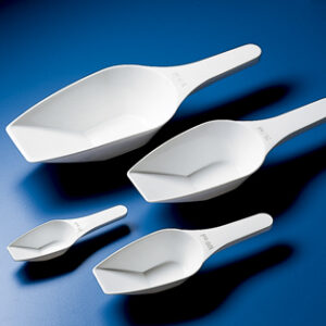 CUCHARA DE MEDICION, 500 ML Marca Kartell.