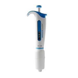 MACROPIPETA MONOCANAL, 0.5-5 mL, UltraLiteVR Marca Digipette.