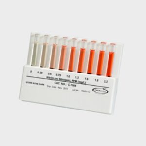 Comparador Nitrito, 0-2,5 ppm Marca Chemetrics.
