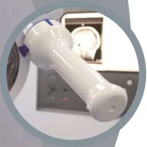 Cubierta de mango esterilizable para lámpara quirúrgica ASTRAMAX HD-LED Marca Brandon.