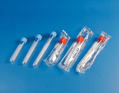 TUBO F/RED.T/ROSCA PS ESTERIL INDIV. 10ML (750PCS) Marca Kartell.