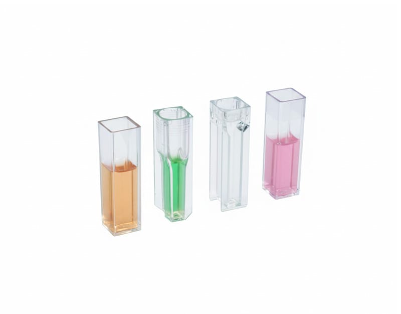 CUBETAS MACRO 4 CARAS OPTICAS PS (100 PCS) Marca Kartell.
