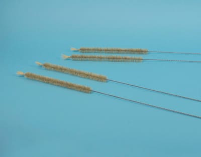ESCOBILLON Nº 110 P/BURETAS 25 ML Marca Nahita.