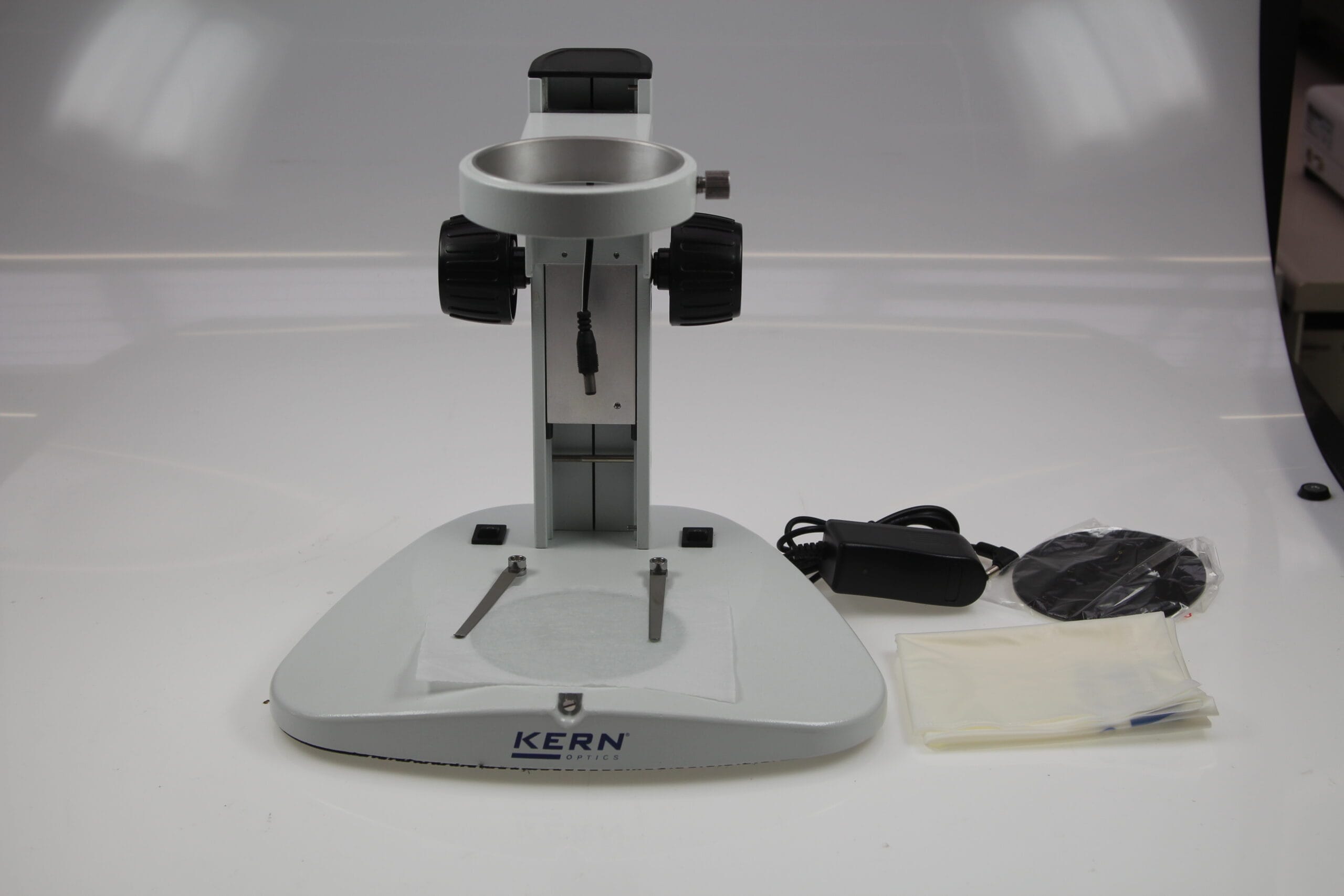 Soporte para Microscopios Estereoscópicos KERN OZB-A4341 - Imagen 2