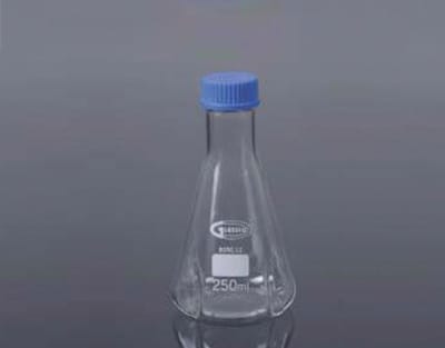 ERLENMEYER P/CULTIVO C/DEFLECTORES, GL45, 2000 ML Marca Glassco.