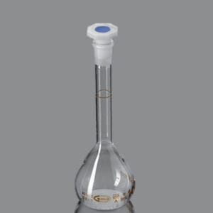 MATRAZ AFORADO "A" 10ML, TAPON PLAST. 10/19, GRAD. MARRÓN Marca Glassco.